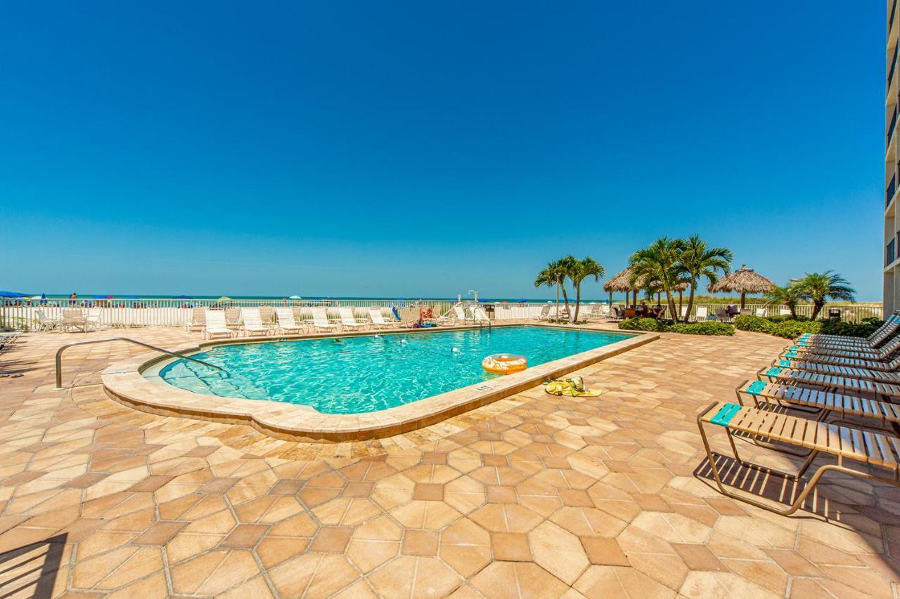 301 Sandy Shores Condos St. Pete Beach Eksteriør billede