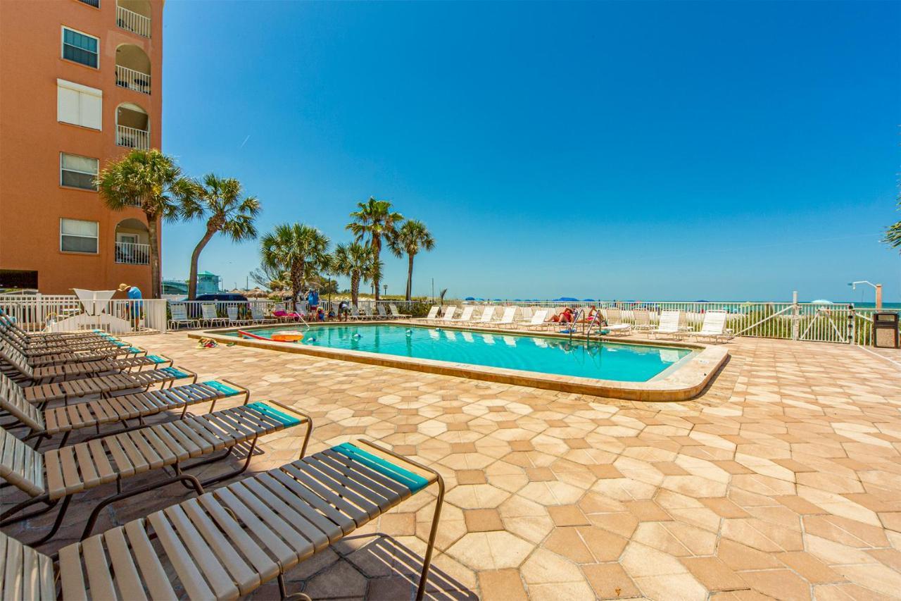 301 Sandy Shores Condos St. Pete Beach Eksteriør billede