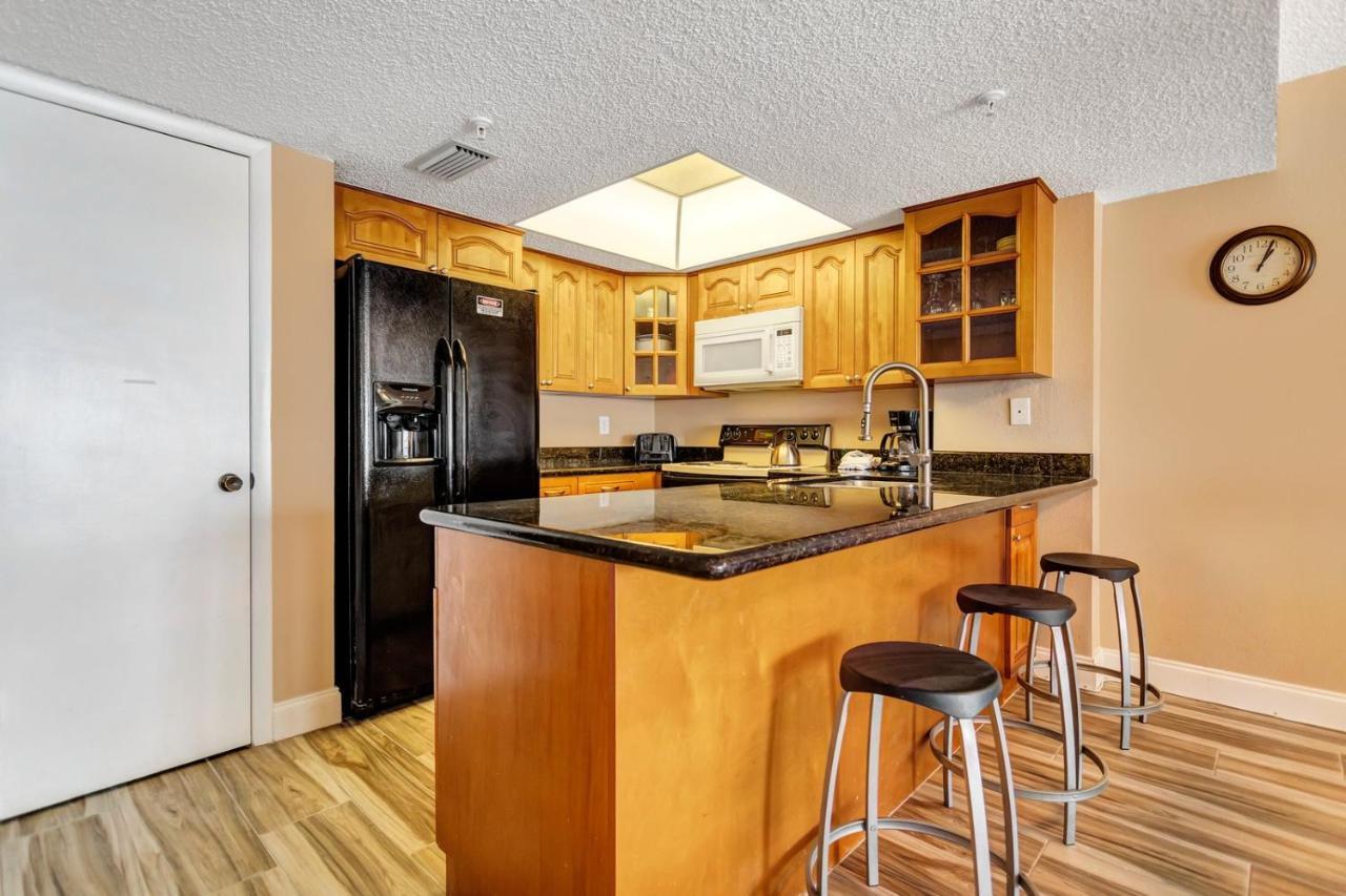 301 Sandy Shores Condos St. Pete Beach Eksteriør billede